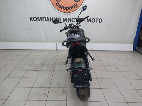 2025 Triumph Trident 660, чёрный, 1025000 рублей, вид 4
