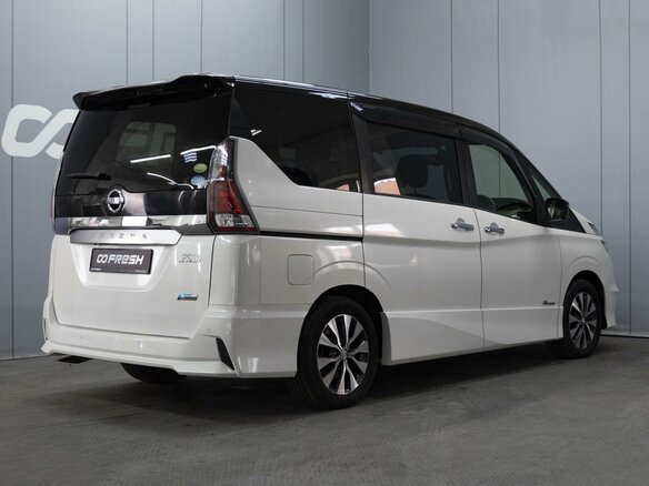 2018 Nissan Serena S-Hybrid V (C27), белый - вид 1
