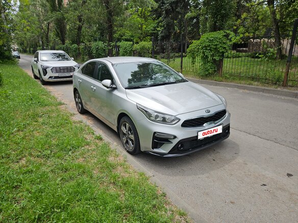 2021 Kia Cerato IV, серый, 2350000 рублей - вид 1