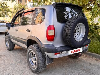2004 Chevrolet Niva I, серебристый, 500000 рублей, вид 4
