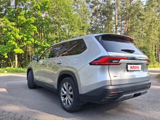 2023 Toyota Grand Highlander, серебристый, 4868787 рублей, вид 4