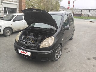2003 Toyota FunCargo, чёрный, 450000 рублей, вид 2