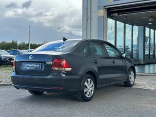 2018 Volkswagen Polo V Рестайлинг, серый, 579000 рублей, вид 4