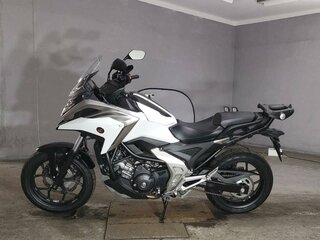 2023 Honda NC 750X, белый, 1077000 рублей, вид 1