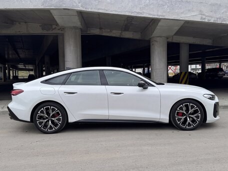 2026 Audi A5 L III (B10), белый, 5140000 рублей, вид 4