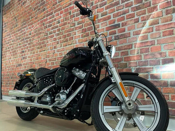 2024 Harley-Davidson Softail Standard, чёрный, 1990000 рублей - вид 8