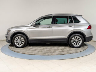 2018 Volkswagen Tiguan II, серебристый, 2299500 рублей, вид 5