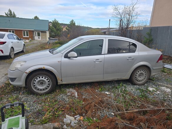 2008 Opel Astra H Рестайлинг, серый, 400000 рублей - вид 3