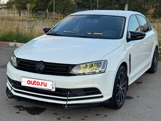 2017 Volkswagen Jetta VI Рестайлинг, белый, 1200000 рублей, вид 2