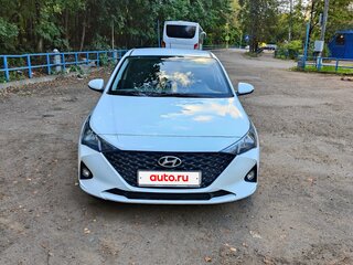 2020 Hyundai Solaris II Рестайлинг, белый, 1330000 рублей, вид 2