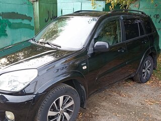 2005 Toyota RAV4 II (XA20) Рестайлинг, чёрный, 850000 рублей, вид 3
