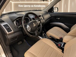 2008 Mitsubishi Outlander II, серебристый, 749000 рублей, вид 5