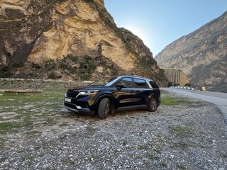2021 Kia Carnival IV, чёрный, 3400000 рублей, вид 4
