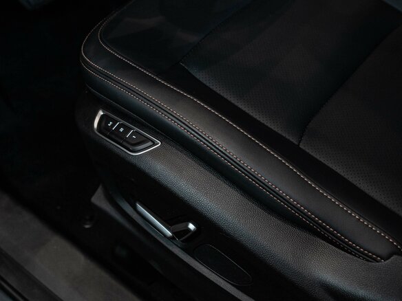 2026 Geely Okavango I Рестайлинг, серый, 4085990 рублей - вид 17