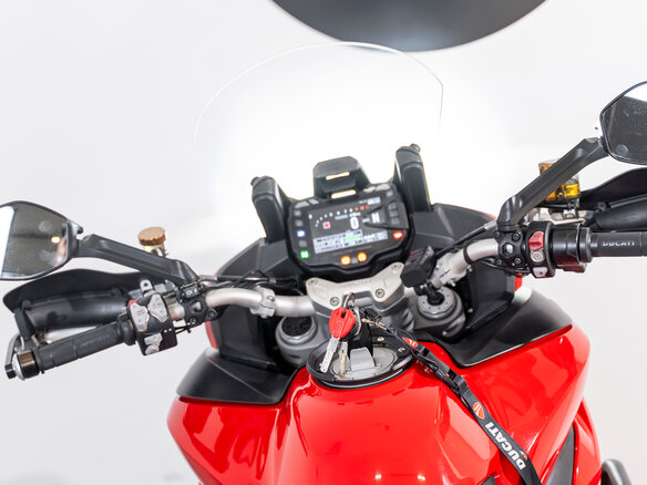 2015 Ducati Multistrada 1200, красный, 790000 рублей - вид 15