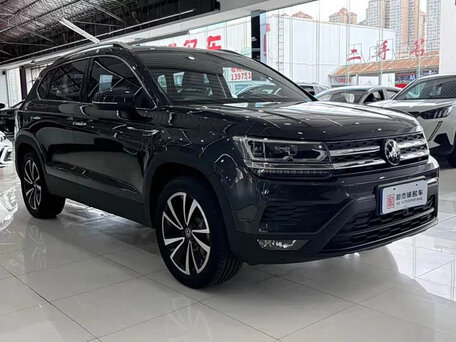 2023 Volkswagen Tharu I, серый, 1500000 рублей, вид 2