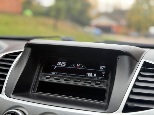 2011 Mitsubishi L200 IV, серебристый, 1499000 рублей - вид 12