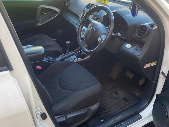 2011 Toyota Vanguard, белый, 1600000 рублей - вид 6