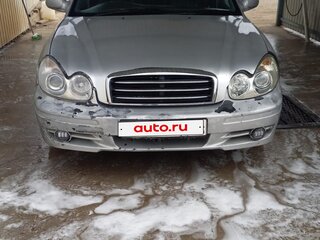 2002 Hyundai Sonata IV (EF) Рестайлинг, серебристый, 240000 рублей, вид 1