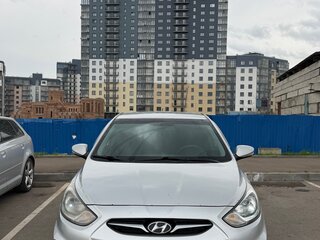 2011 Hyundai Solaris I, серебристый, 750000 рублей, вид 1