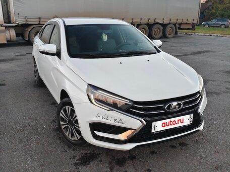 2024 Lada (ВАЗ) Vesta I Рестайлинг (NG), белый, 1285000 рублей, вид 1