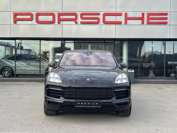 2021 Porsche Cayenne Coupé III, чёрный, 9270000 рублей - вид 4