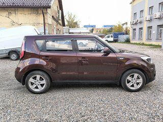 2018 Kia Soul II Рестайлинг, коричневый, 1190000 рублей, вид 2