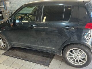 2008 Suzuki Swift III, чёрный, 550000 рублей, вид 4