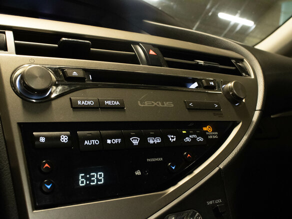 2015 Lexus RX 350 III Рестайлинг, чёрный, 3229000 рублей - вид 17