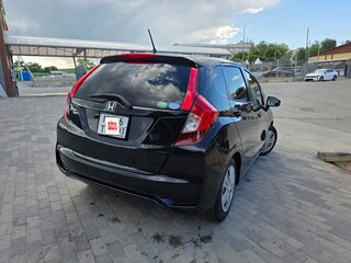 2018 Honda Fit III Рестайлинг, чёрный, 1180000 рублей, вид 5