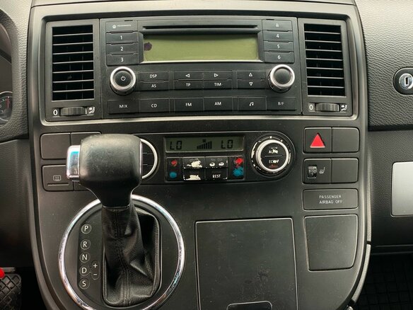 2007 Volkswagen Multivan T5, голубой, 1865000 рублей - вид 19