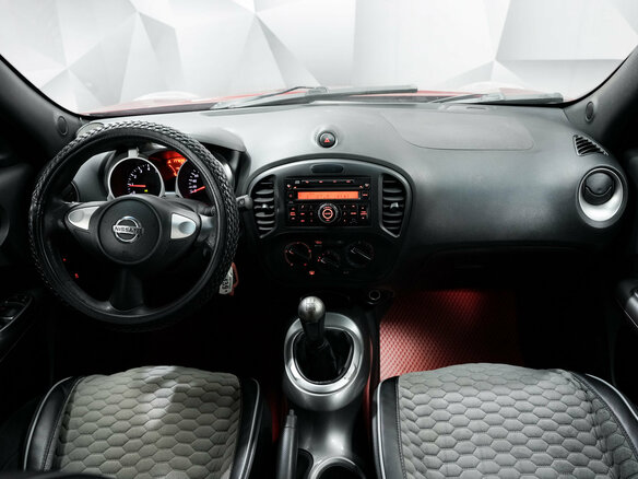 2014 Nissan Juke I, красный, 860000 рублей - вид 10