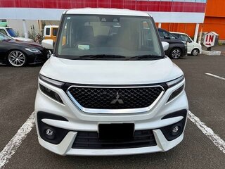 2023 Mitsubishi Delica D:2 Custom III, белый, 1246000 рублей, вид 3