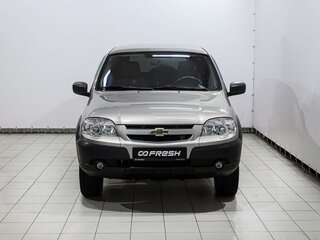 2014 Chevrolet Niva I Рестайлинг, серый, 599000 рублей, вид 3