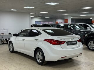2012 Hyundai Avante V, белый, 749000 рублей, вид 4