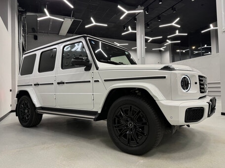 2026 Mercedes-Benz G-Класс 450 d III (W465) Рестайлинг, белый, 23400000 рублей, вид 3