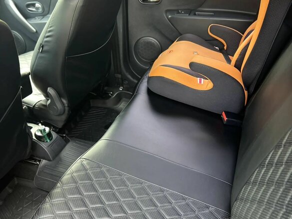 2015 Renault Logan II, чёрный, 680000 рублей - вид 7