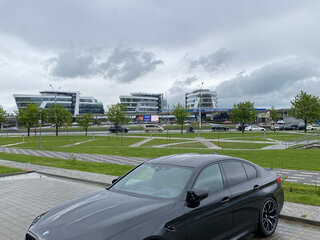 2019 BMW M5 Competition VI (F90), чёрный, 8676329 рублей, вид 4