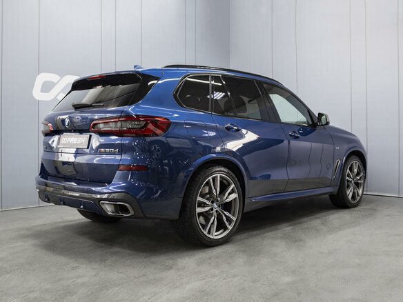 2019 BMW X5 M50d IV (G05/G18), синий, 5700000 рублей - вид 1