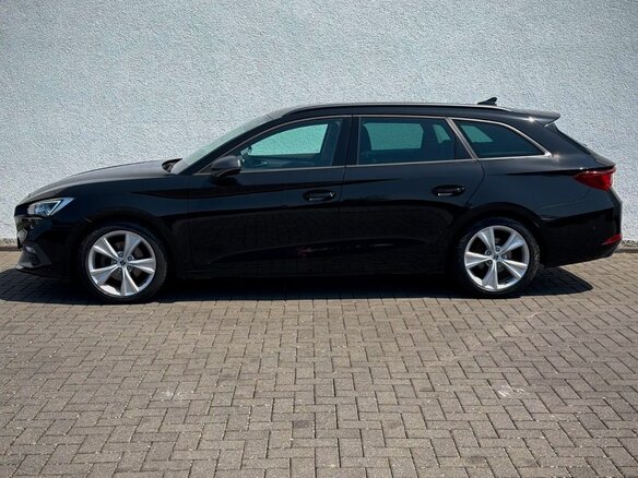 2022 SEAT Leon IV, чёрный, 1725000 рублей - вид 31