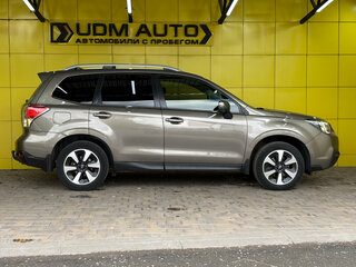 2017 Subaru Forester IV Рестайлинг 2, серебристый, 2250000 рублей, вид 5