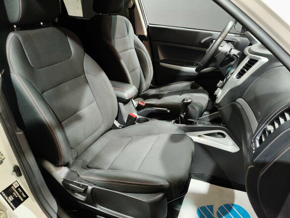 2019 Changan CS35, белый, 830000 рублей - вид 6