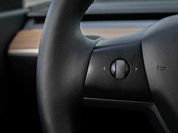 2021 Tesla Model Y Long Range Dual Motor I, чёрный, 4220000 рублей - вид 19