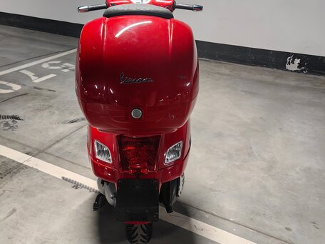 2012 Vespa GTS 250, красный, 415000 рублей, вид 5
