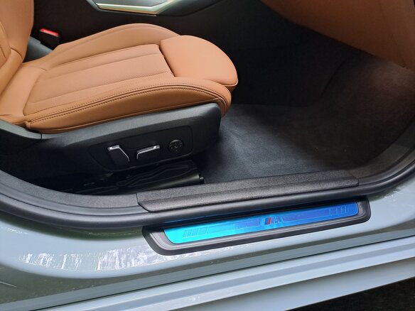 2025 BMW 3 серии 320i VII (G2x) Рестайлинг 2, серый - вид 26