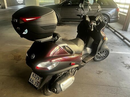 2007 Piaggio MP3, пурпурный, 250000 рублей, вид 2