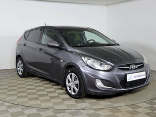 2012 Hyundai Solaris I, серый, 699990 рублей, вид 3