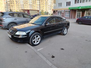 2004 Volkswagen Passat B5 Рестайлинг, чёрный, 750000 рублей, вид 3