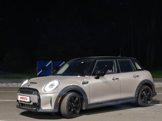 2021 Mini Hatch Cooper S III (F55/F56) Рестайлинг 2, серый, 2500000 рублей, вид 1