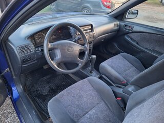 2000 Toyota Corolla VIII (E110), синий, 310000 рублей, вид 4